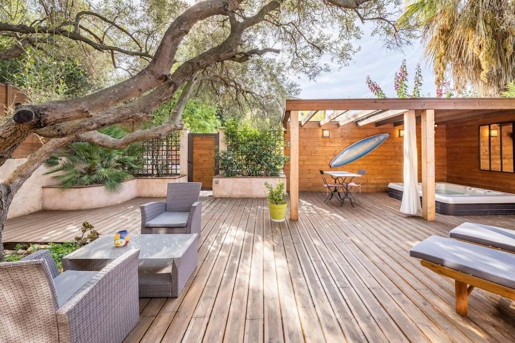 Апартаменты Studio Jacuzzi Prive A 8 Min A Pied De La Plage Ла-Сьота Экстерьер фото